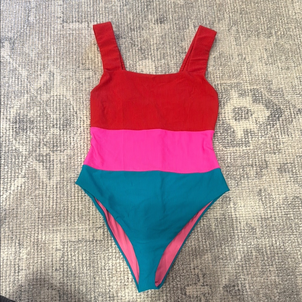Beach riot, one piece, swimsuit, size medium